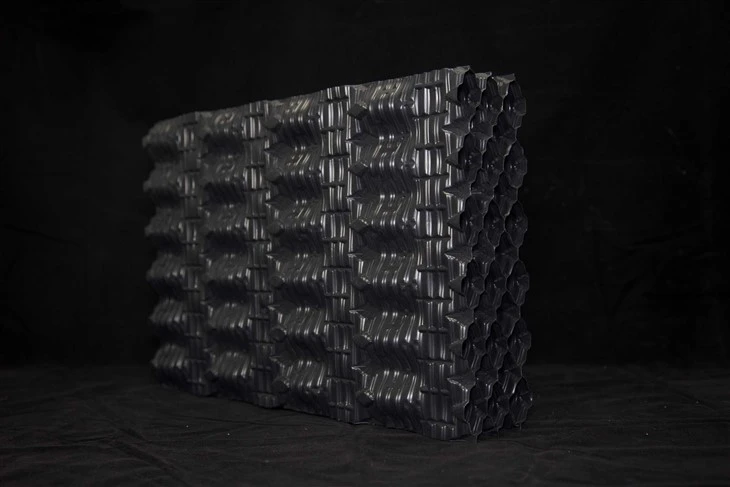 9621-Vertikali -Fluted Anti-Fouling Film Fill Għall-Counter Flow Cooling Tower